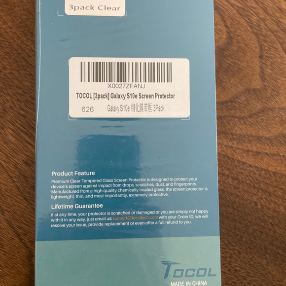 NIB 3 Pack Glass Screen Protectors Samsung Galaxy S10e - Picture 2 of 5